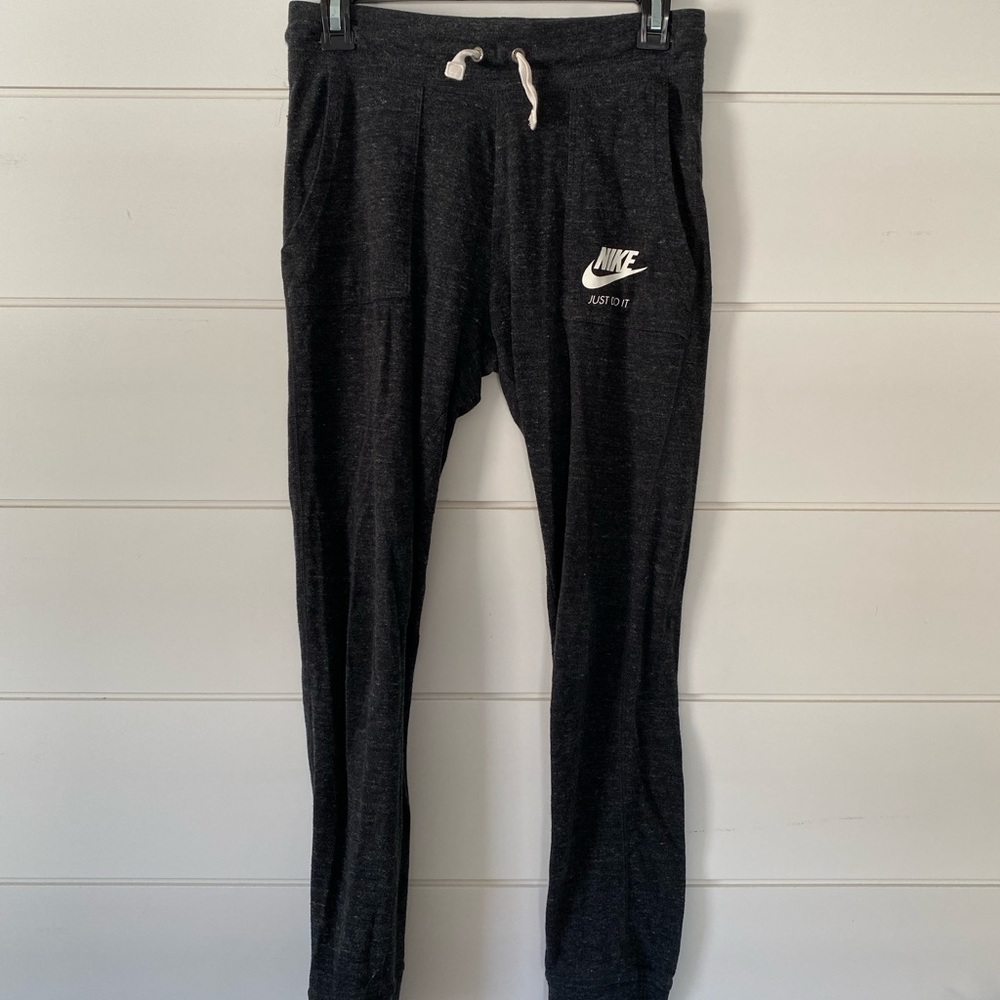 Nike Youth Large Dark Grey Joggers